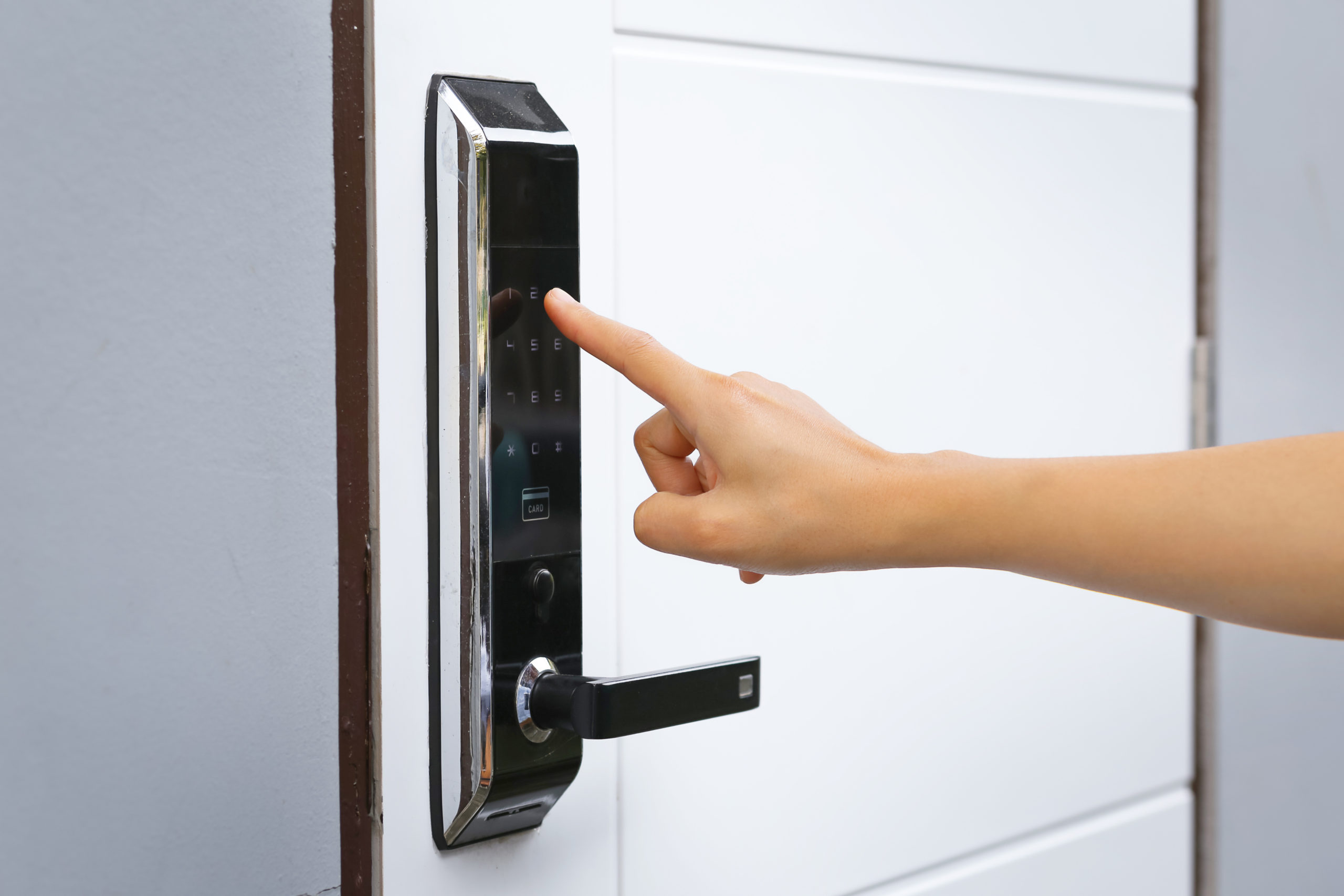 Benefits of Smart Door Lock for Homes