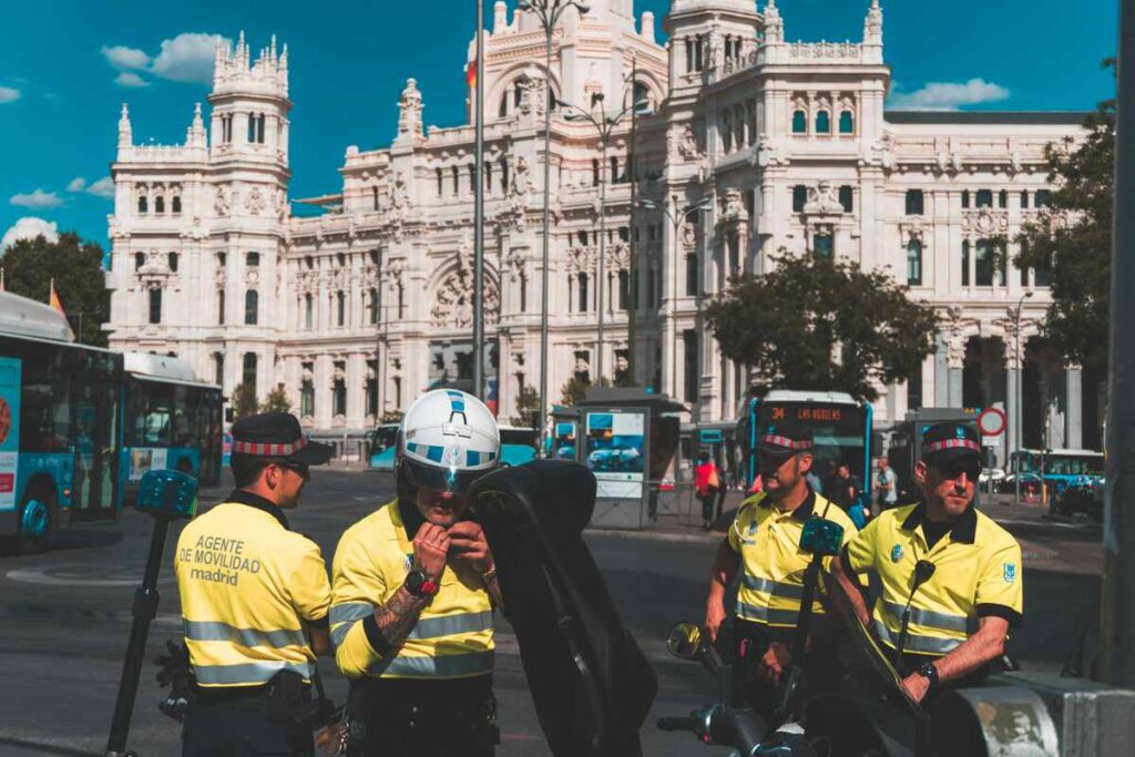 Multas por Incumplimiento del Registro de Viajeros