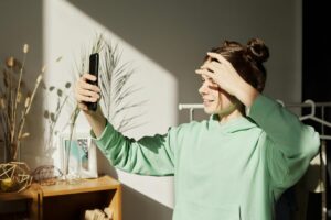 airbnb id verification