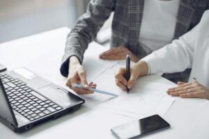 emitir fatura alojamento local