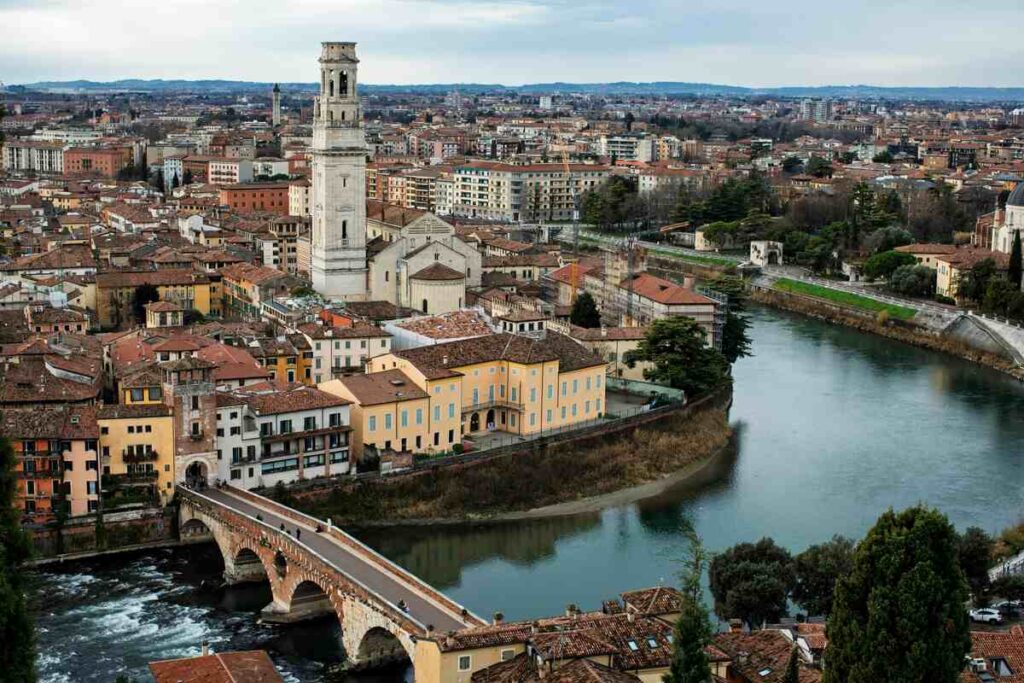Normativa affitti brevi Veneto